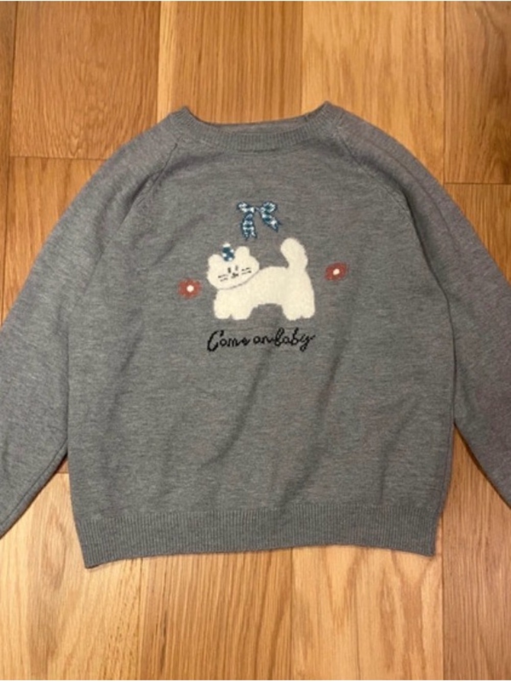 Gray Knit Sweater with Cream Dog Motif